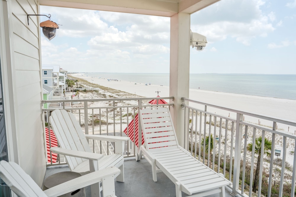 Driftwood Inn 36/50