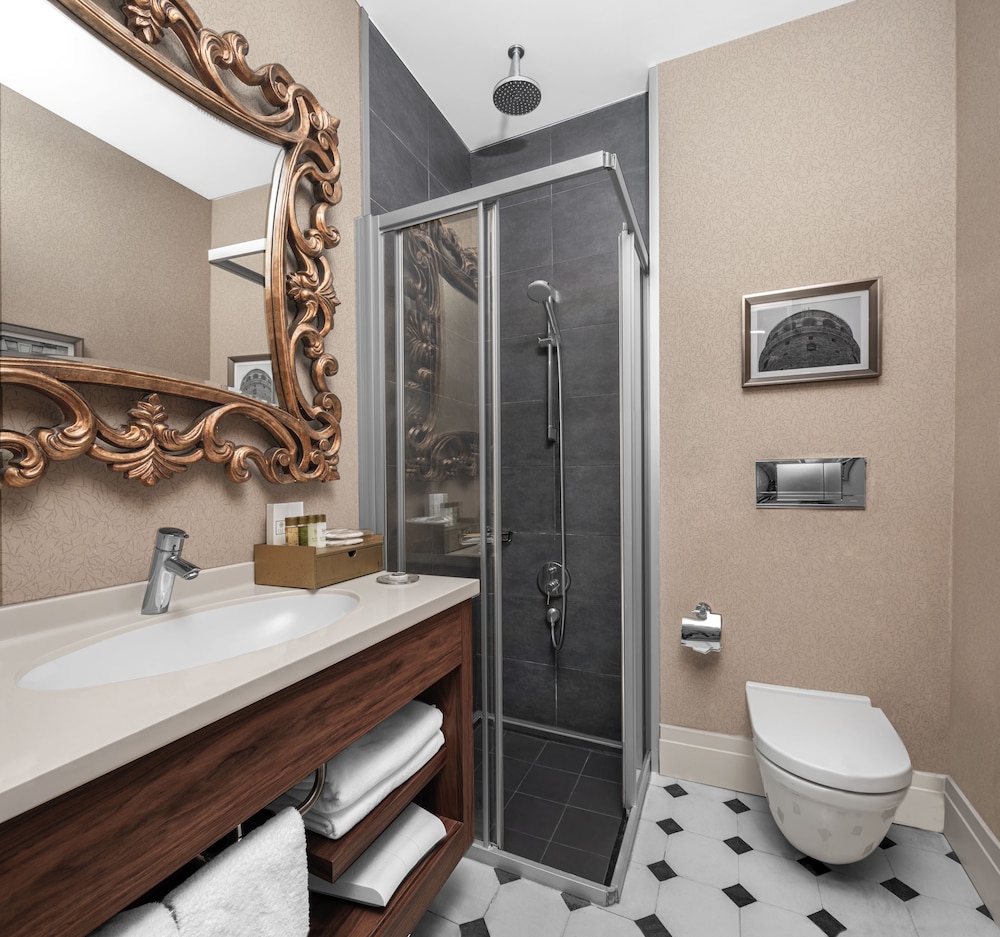 Akka Suites Taksim Hotel 50/50