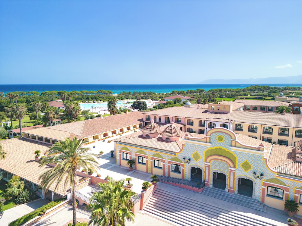 Club Hotel Marina Beach 5/50