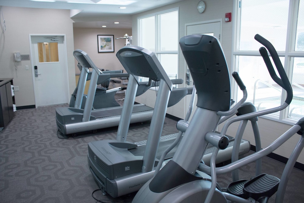 Fairfield Inn Suites By Marriott Oakland Hayward 22/48