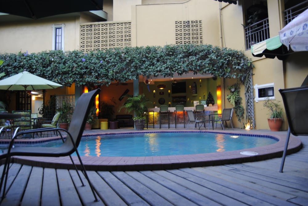 Aparthotel La Cordillera 15/68