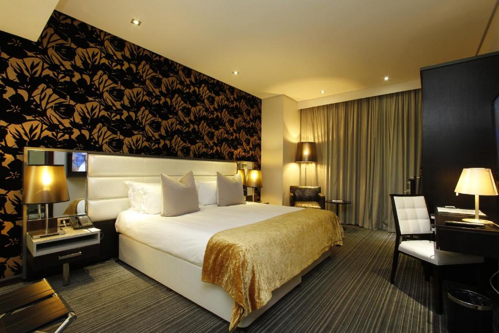 Deluxe, Bathtub, Coastlands Umhlanga Hotel 3/5