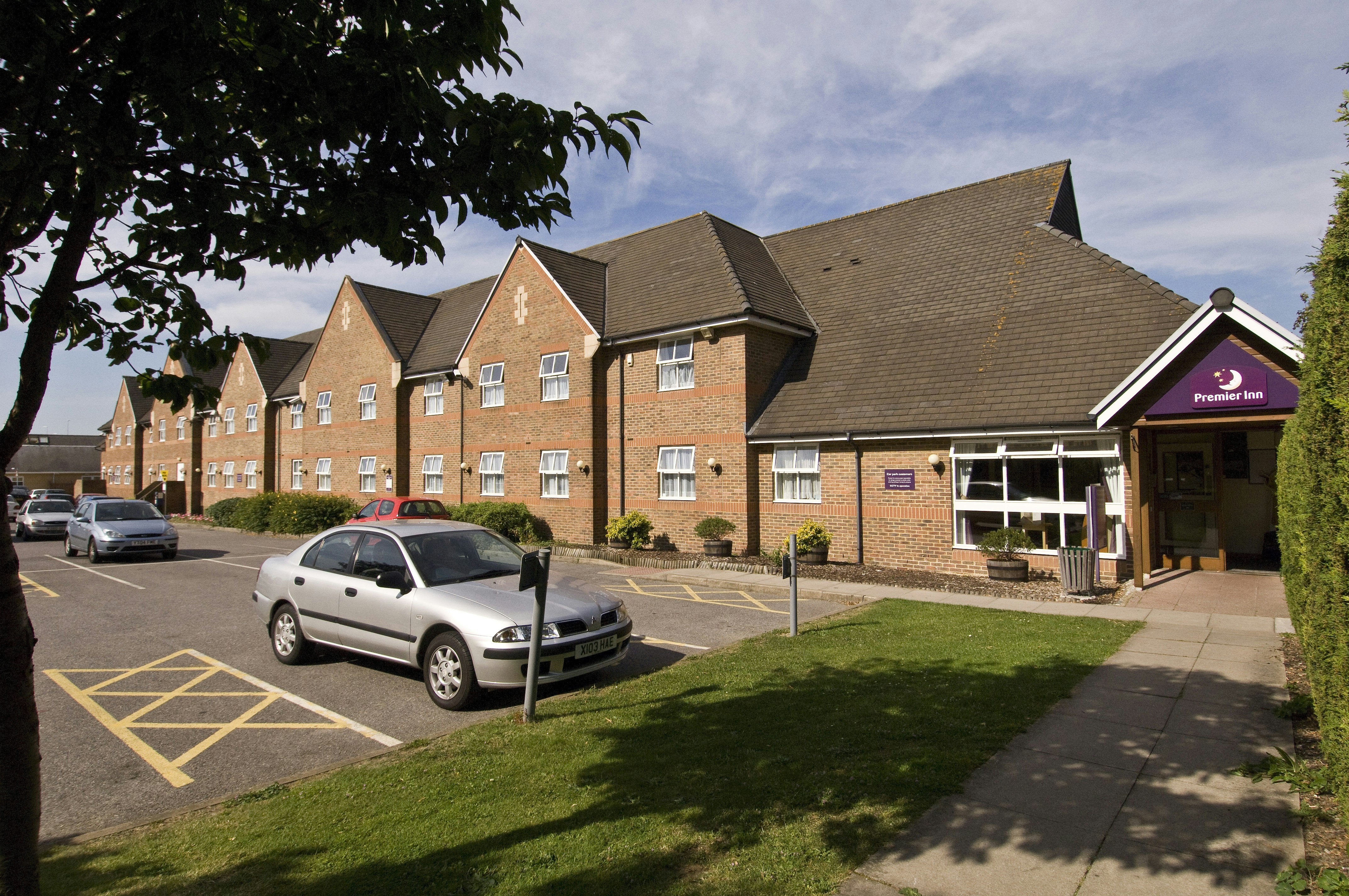 Premier Inn Portsmouth North Harbour 27/31