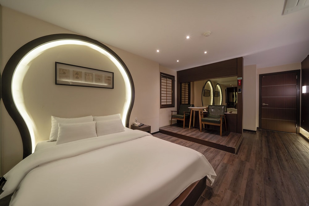 Ink Gongju Tourist Hotel 22/50