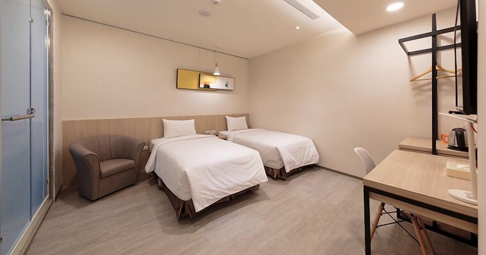 STANDARD, TWIN BEDS