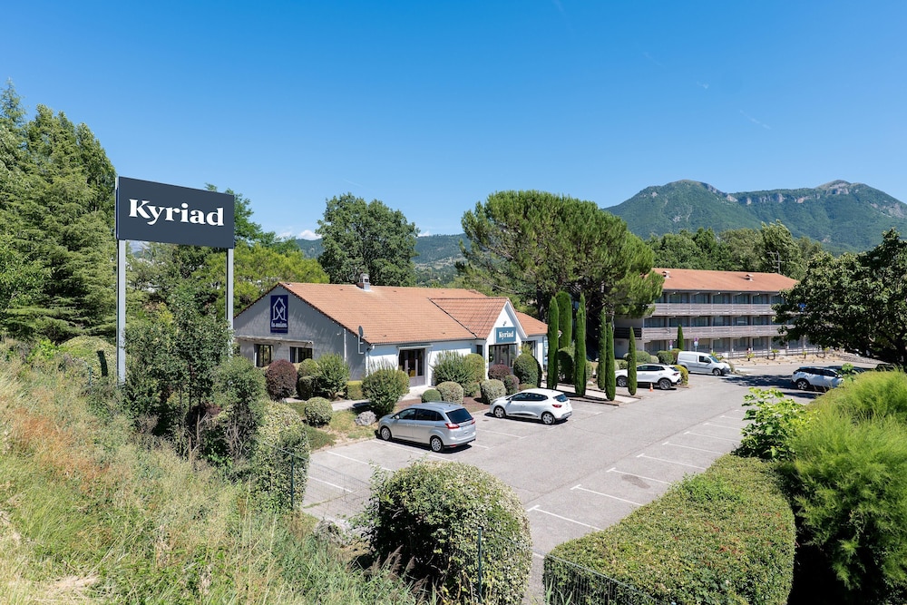 Campanile Digne Les Bains 45/53