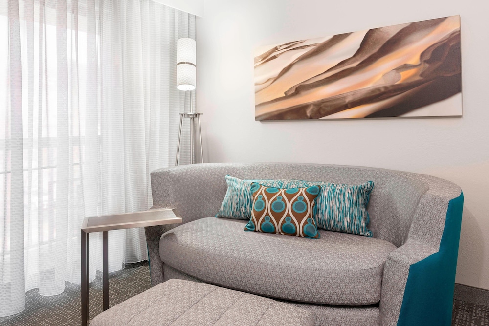 Courtyard By Marriott Asheville 29/39