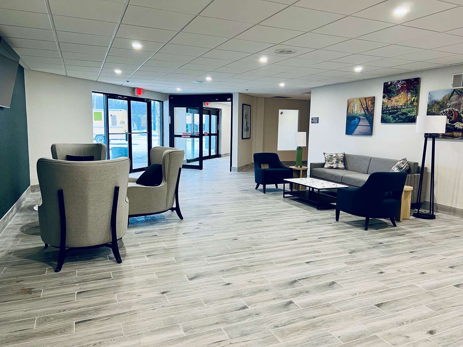 Comfort Inn and Suites Beaver Dam 6/12