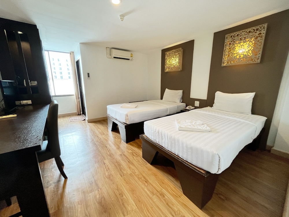 SUPERIOR, TWIN BEDS