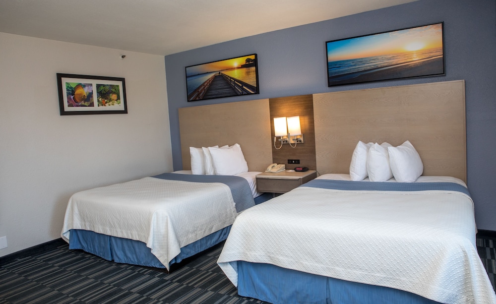 Days Inn by Wyndham Monterey Downtown 10/31