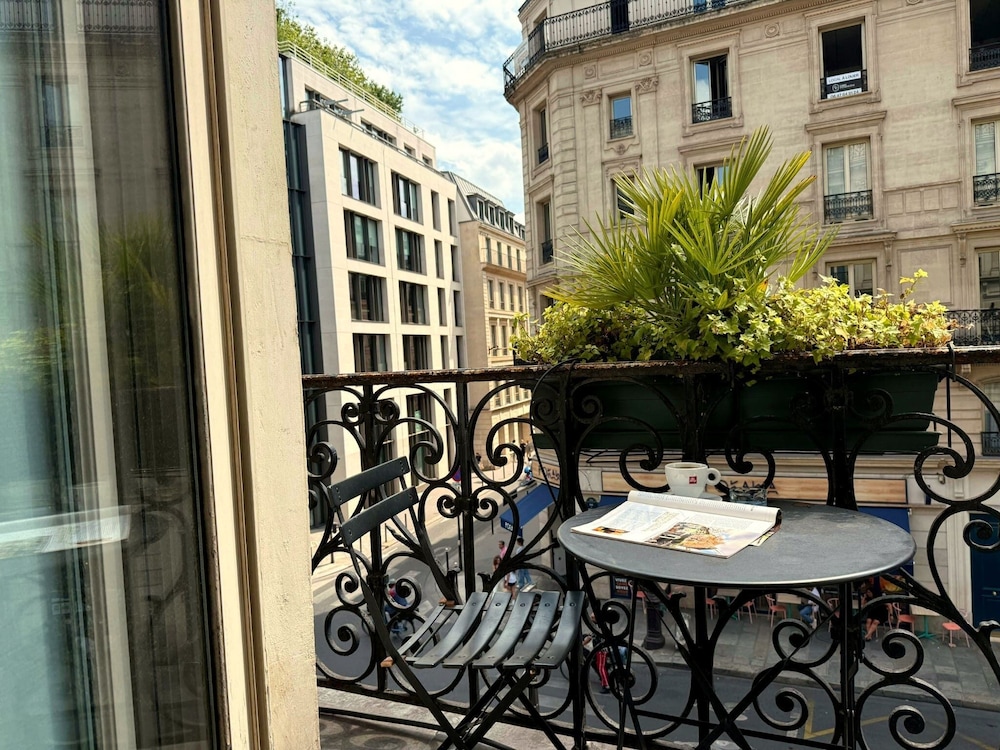 Hotel Chateaudun Opera 44/49