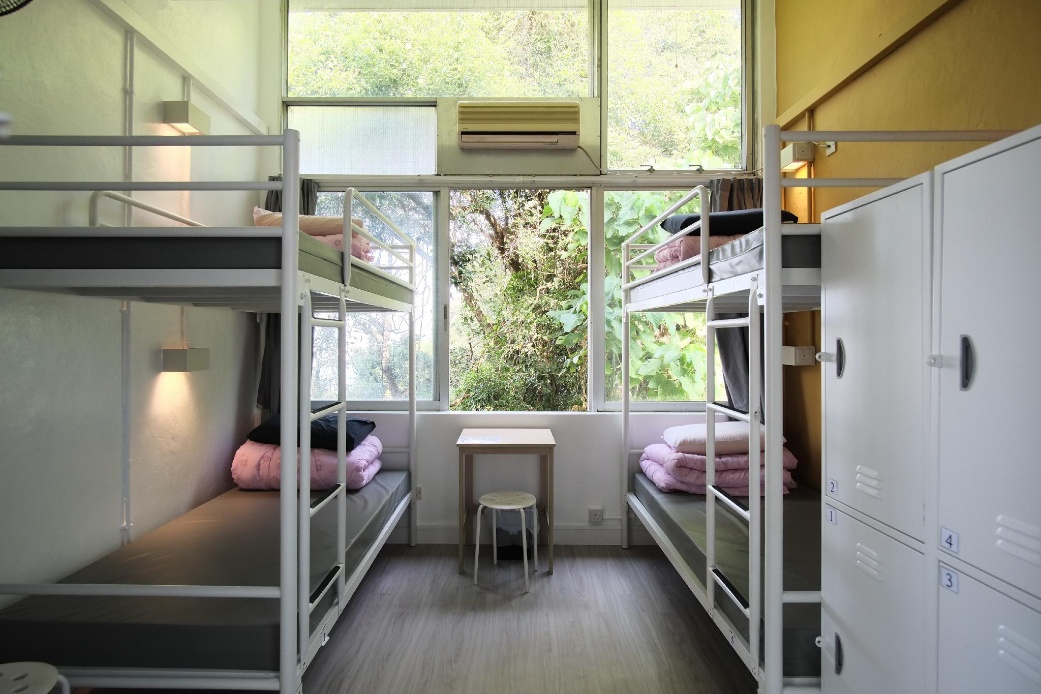 Private, 2 Bunk Beds