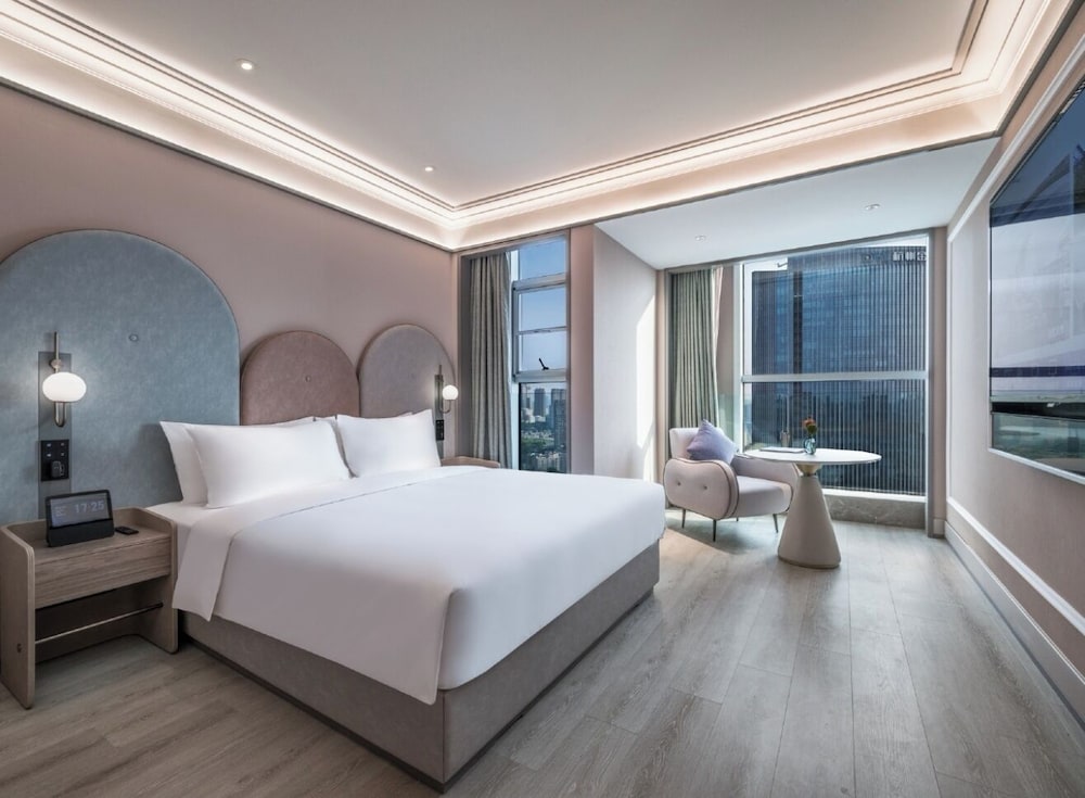 Mercure Hangzhou Qingchun 8/20