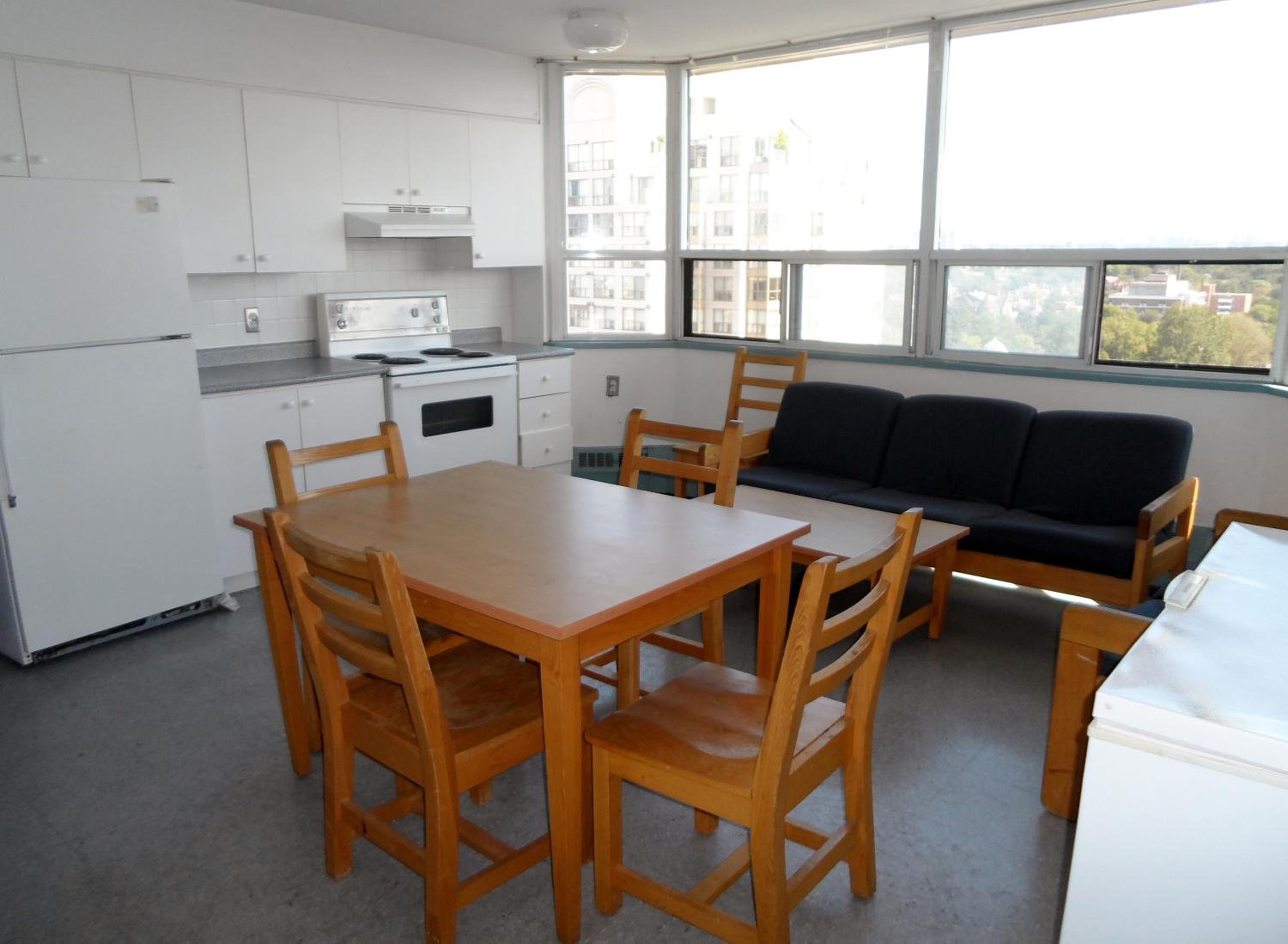 Neill-Wycik Backpackers Hotel 10/31