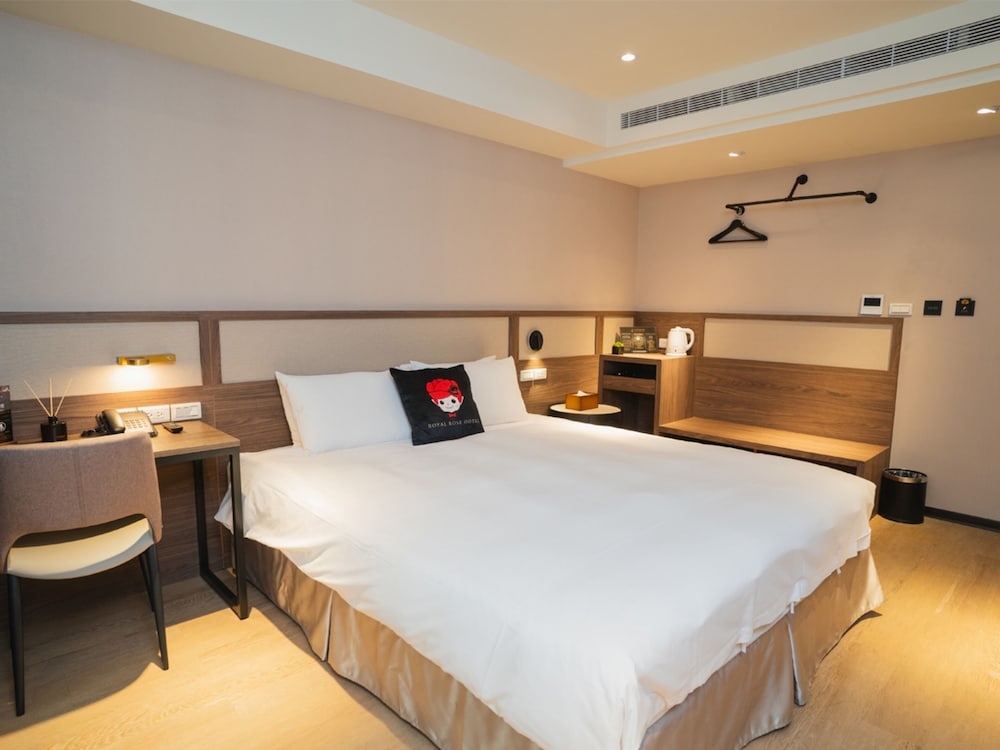 Royal Rose Hotel Zhongshan 18/44