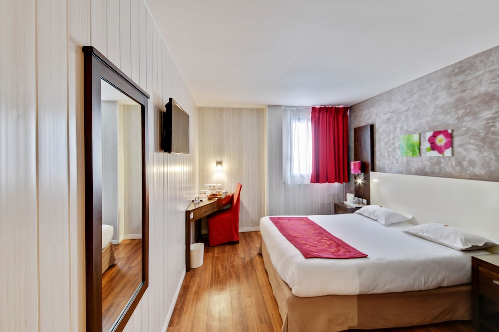 Hotel Paris Pacific 18/44