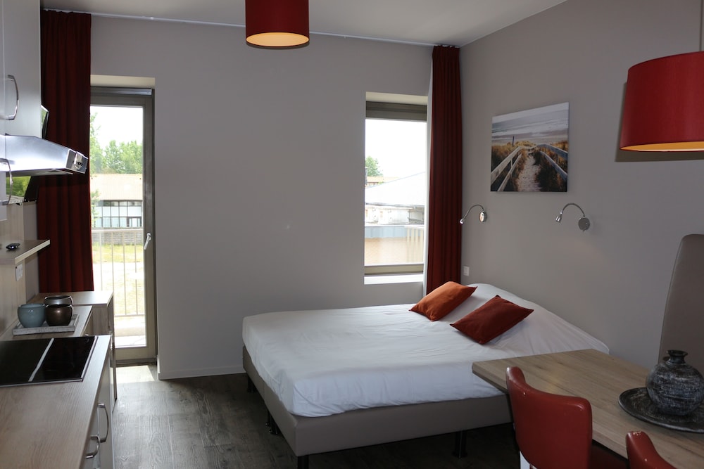استوديو بسرير مزدوج وسرير بطابقين، Holiday Suites Westende 3/10