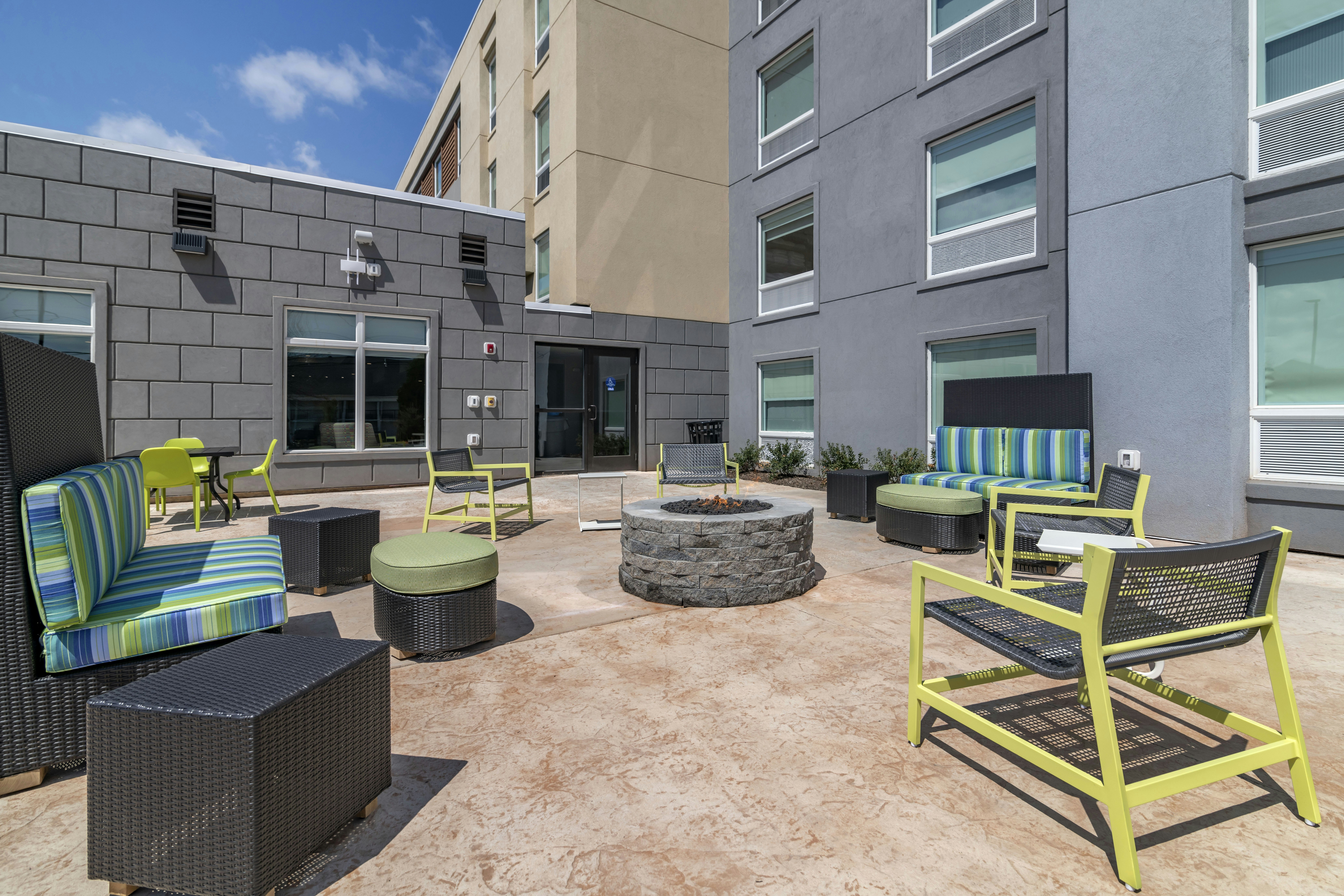 Home2 Suites Bangor, ME 15/15