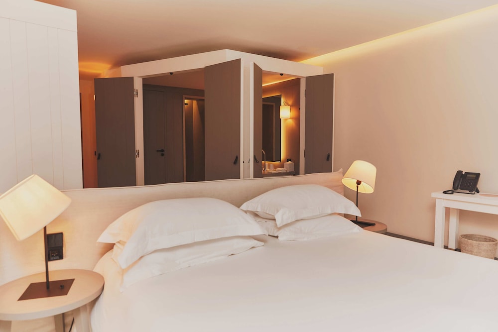 Junior Suite, King Bed