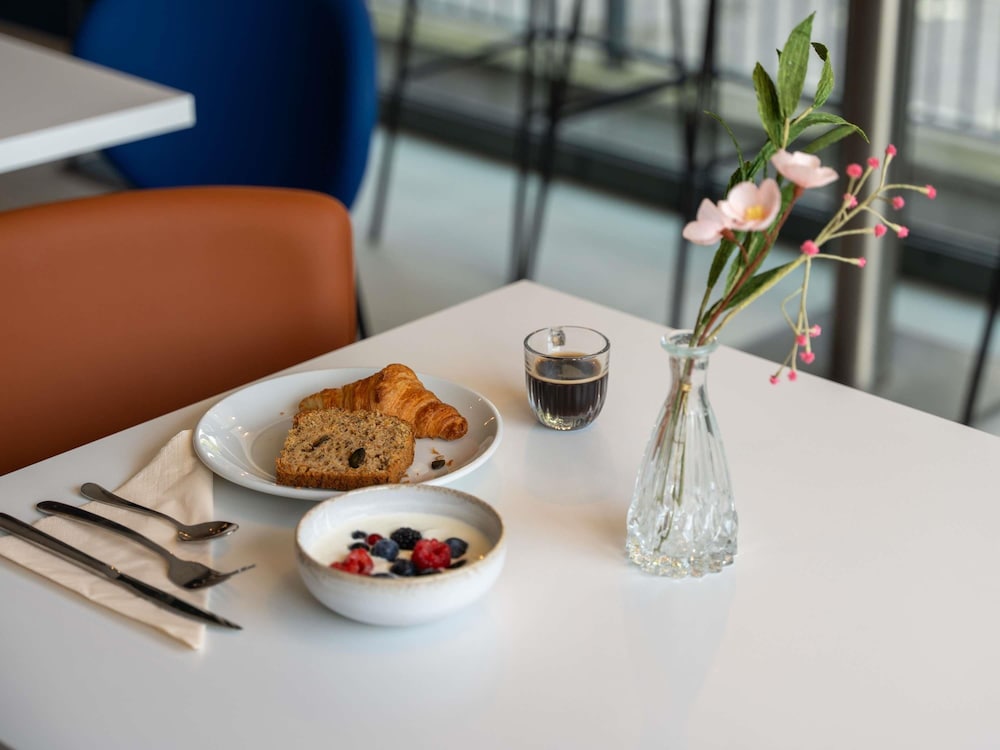 Novotel Suites Paris Issy Les Moulineaux 59/80