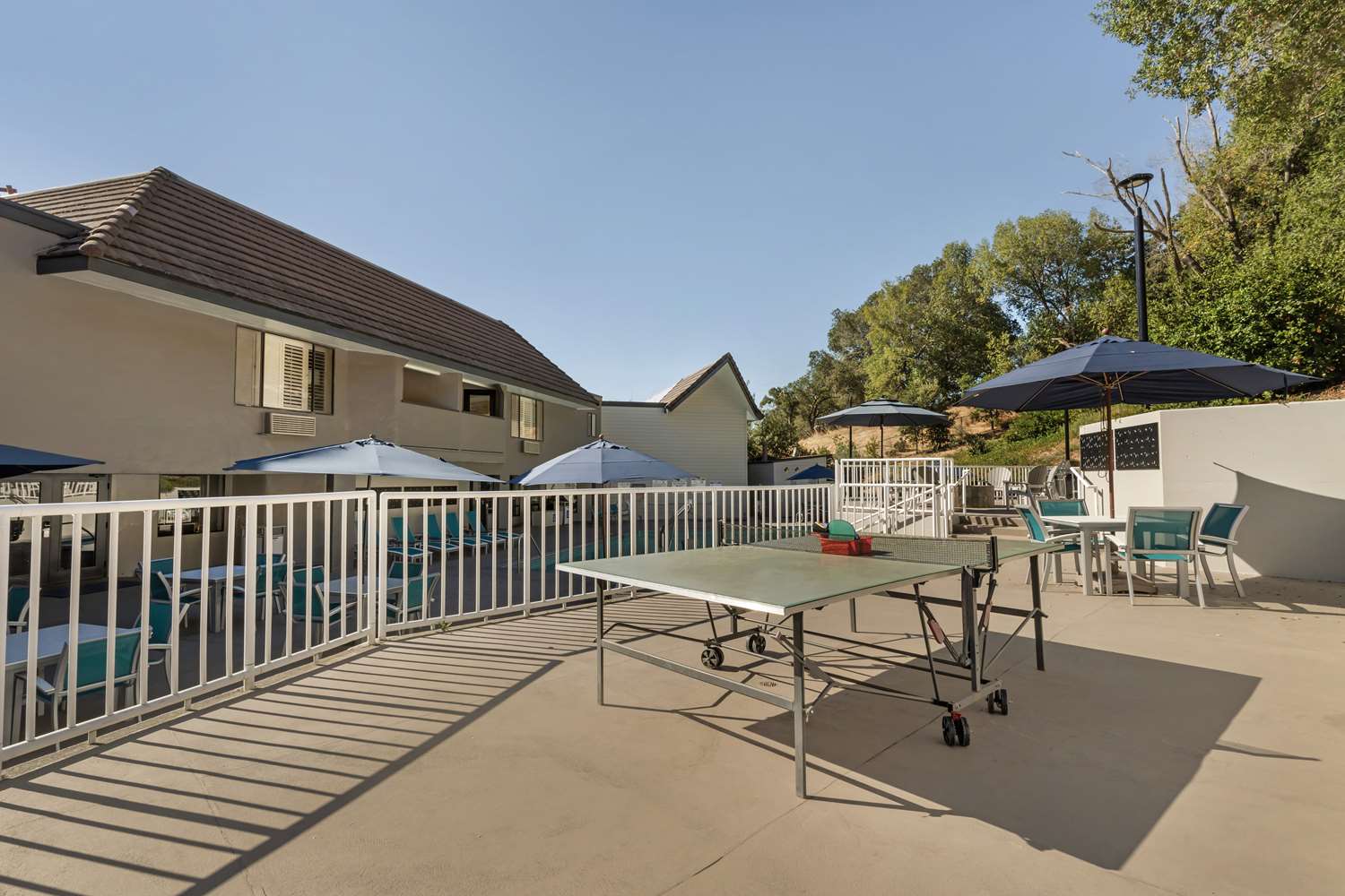 Best Western Plus Novato Oaks Inn 25/28