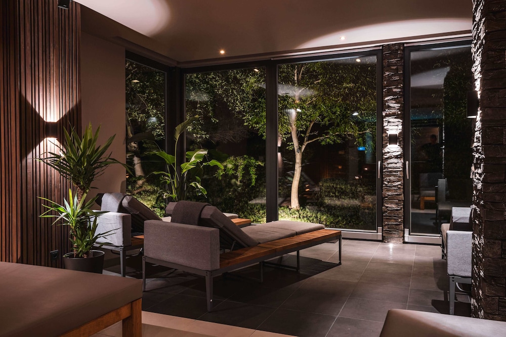 Volcano Spa Hotel 50/72