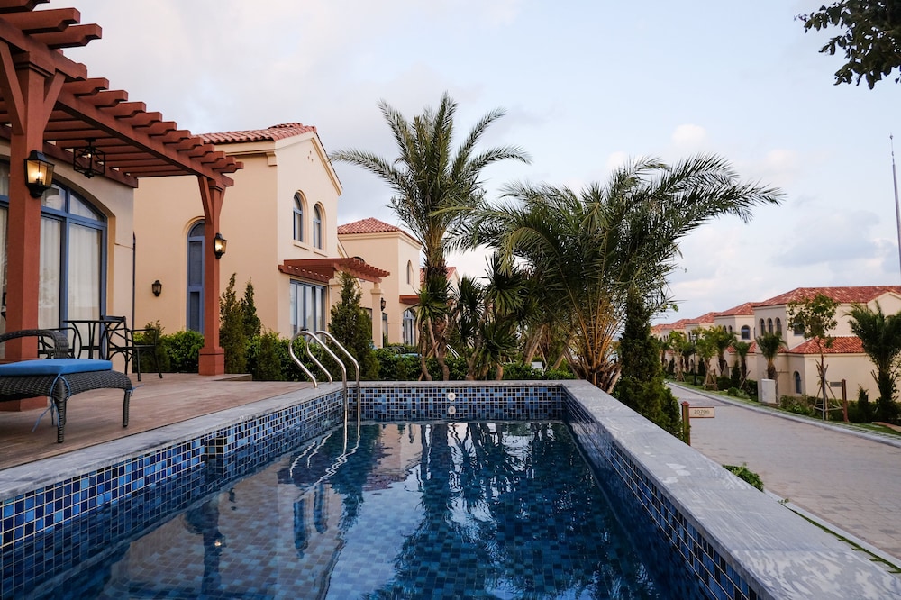 Centara Mirage Resort Mui Ne 11/82
