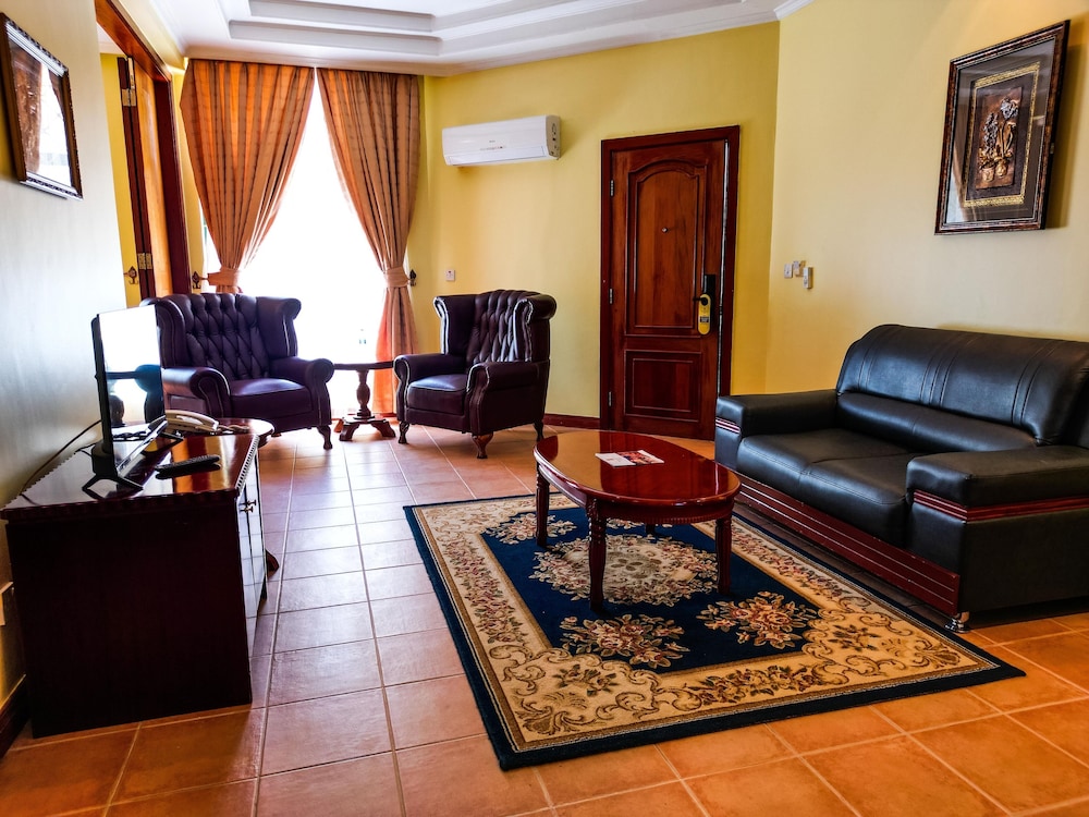 Gold Crest Hotel Arusha 24/47