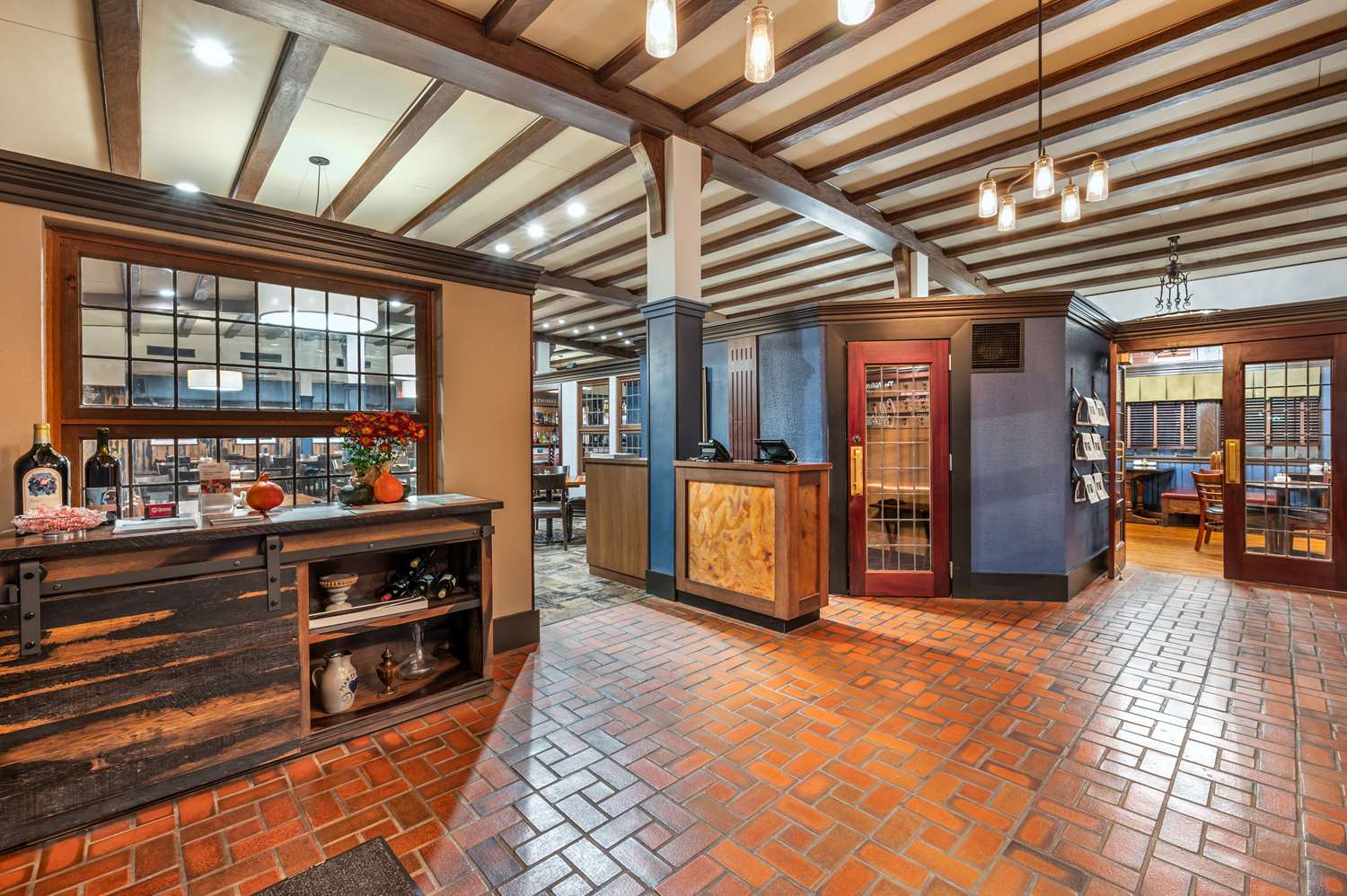 Best Western Premier Mariemont Inn 7/46