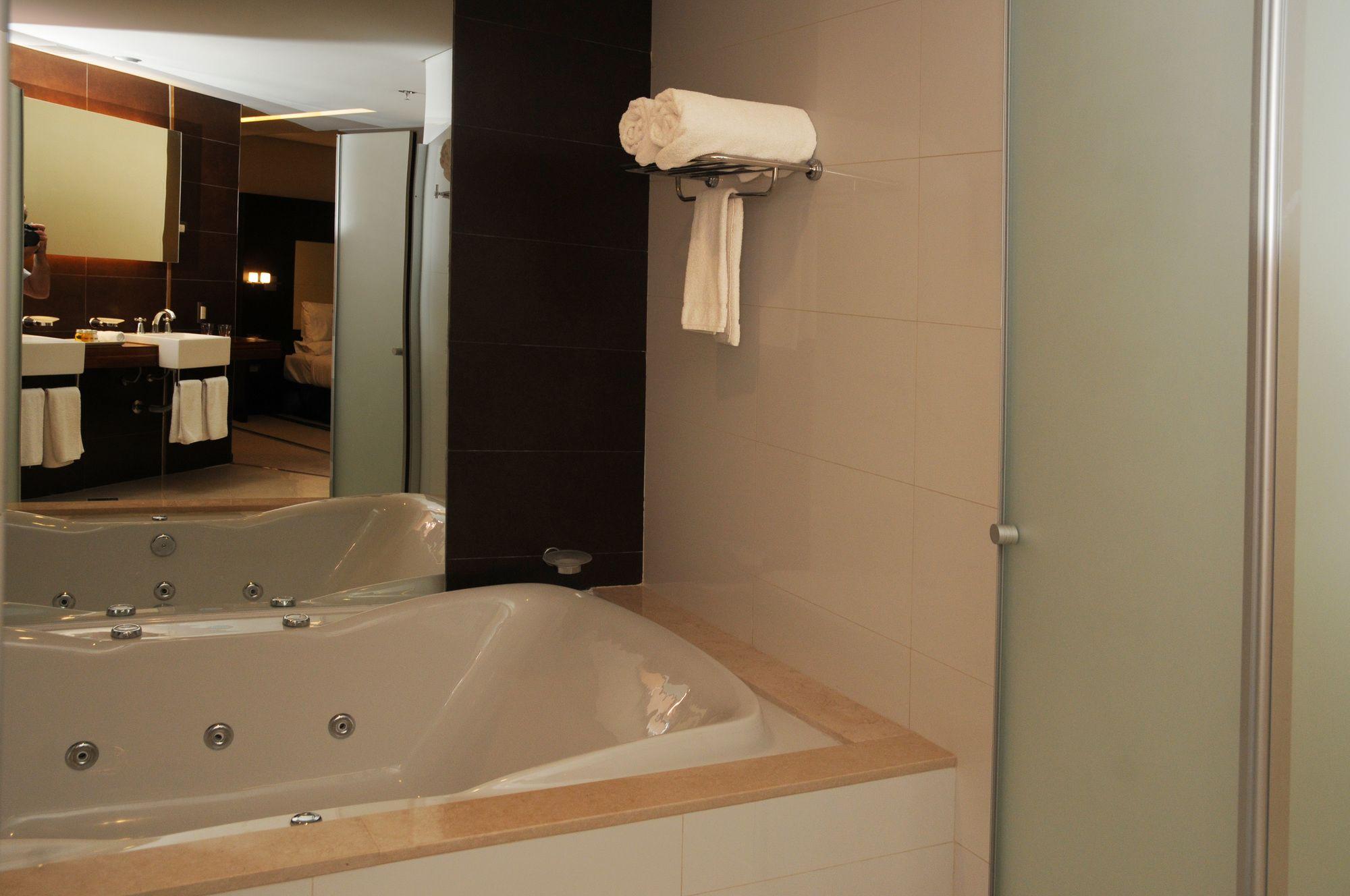 غرفة تنفيذية، Del Bono Park Spa Casino 3/3