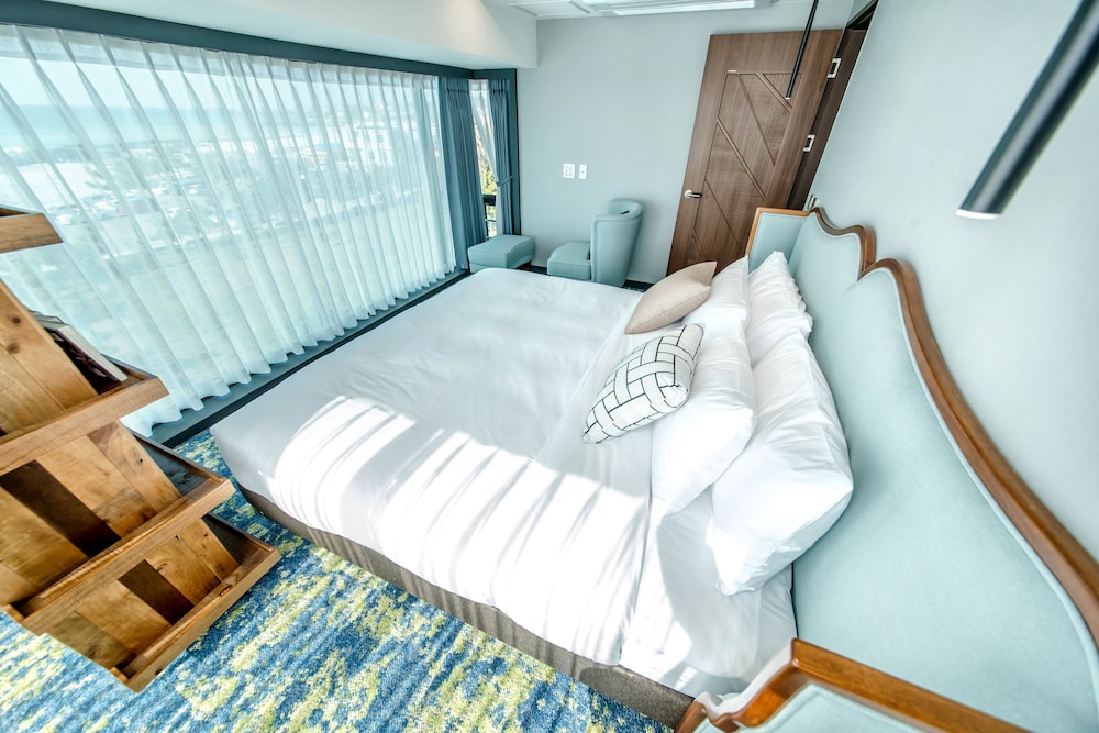 Marevo Beach Hotel 24/76