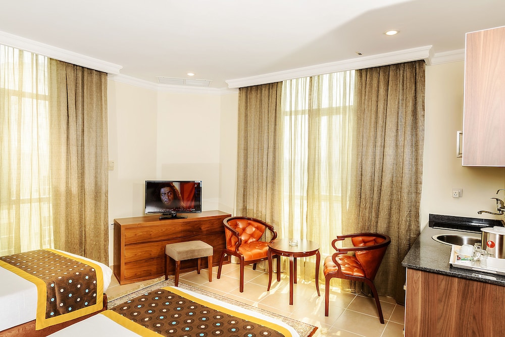 Bravo Royal Hotel Suites 32/43