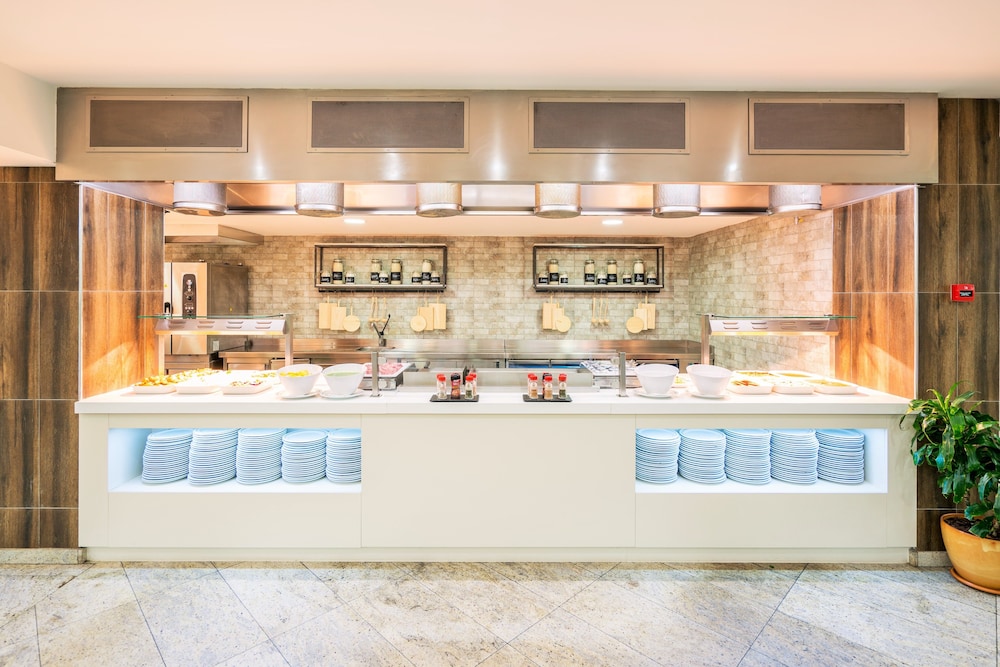Iberostar Waves Bellevue 14/74