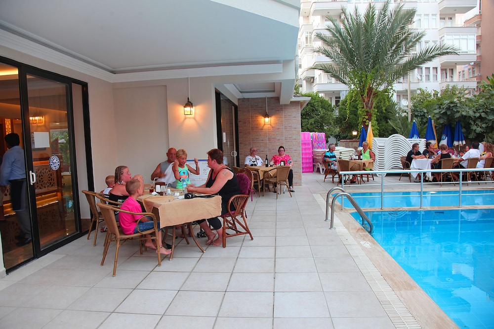 Yeni Acun Apart Hotel 31/47