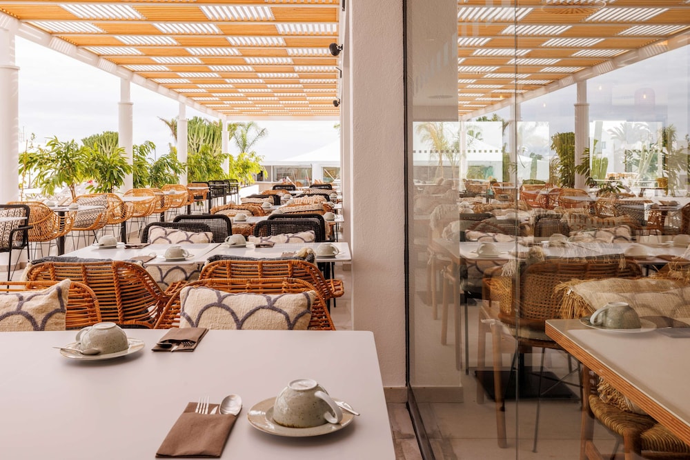 Radisson Blu Resort Lanzarote Adults Only 36/50