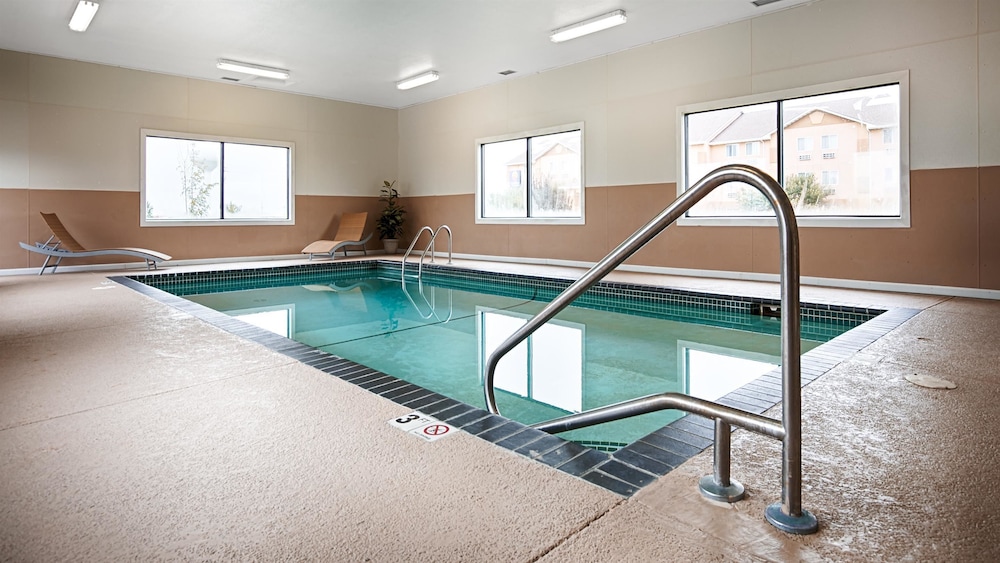 Best Western Mt Pleasant Inn 18/34