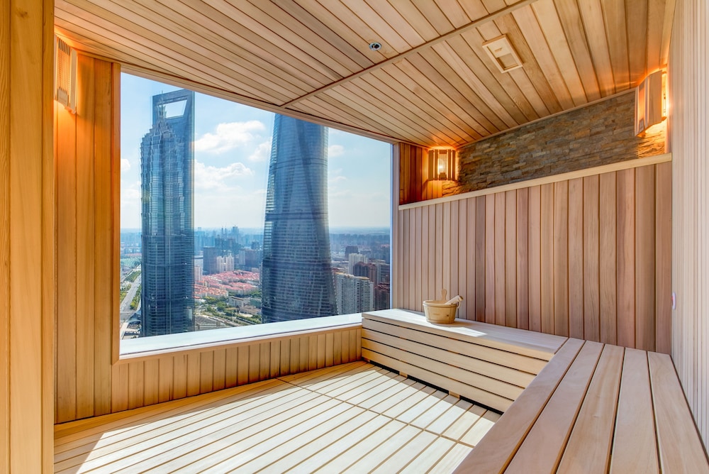 The Ritz Carlton Shanghai Pudong 25/68