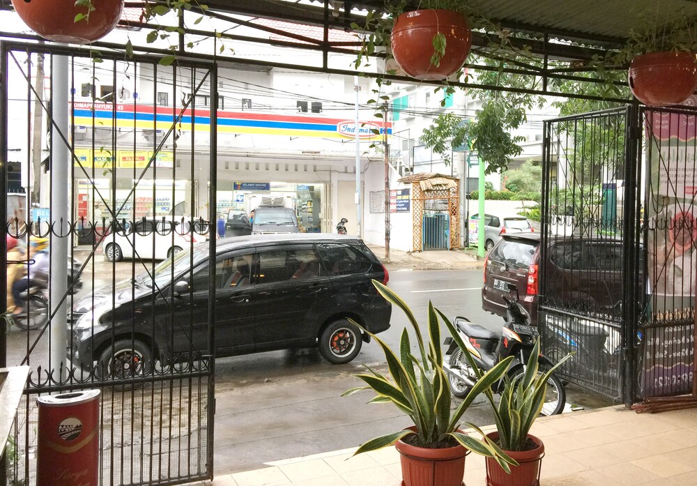 Wisma Sentosa 12/28