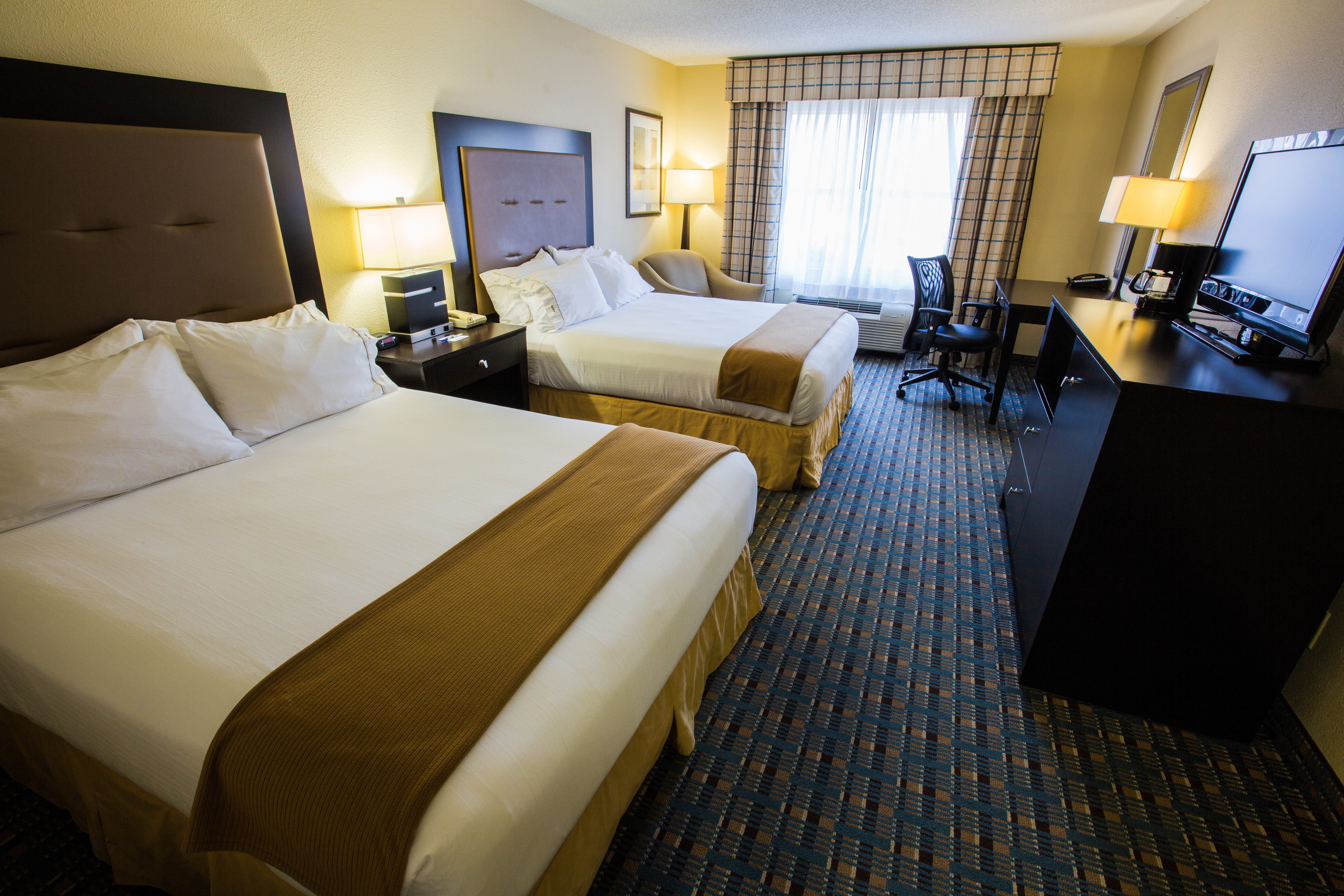 Holiday Inn Express Alpharetta Roswell 16/68