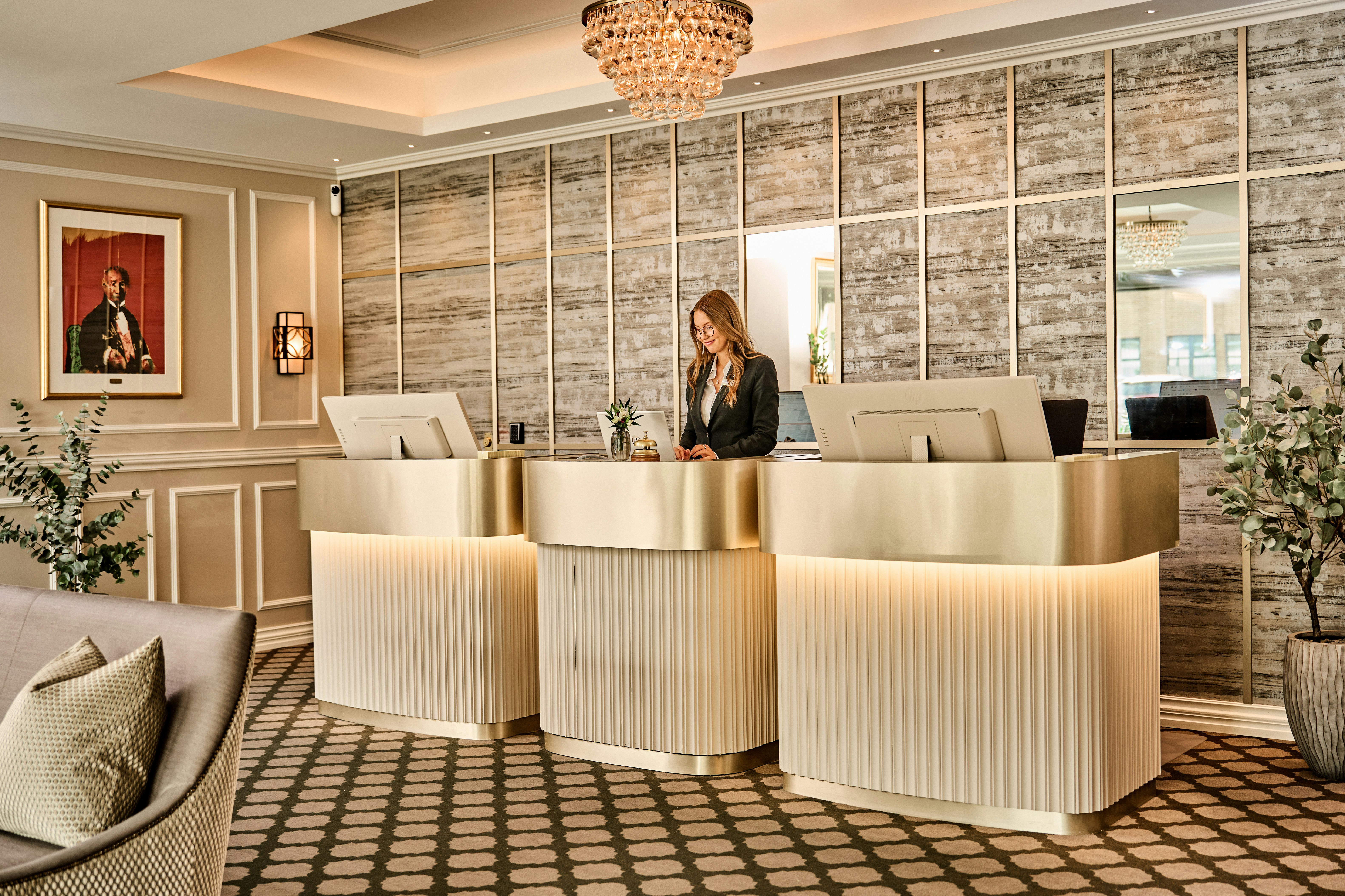 Fru Haugans Hotel 7/50