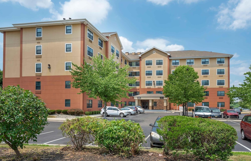 Extended Stay America Suites Secaucus Meadowlands 2/55