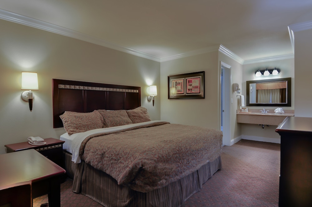 Vagabond Inn Whittier 21/53