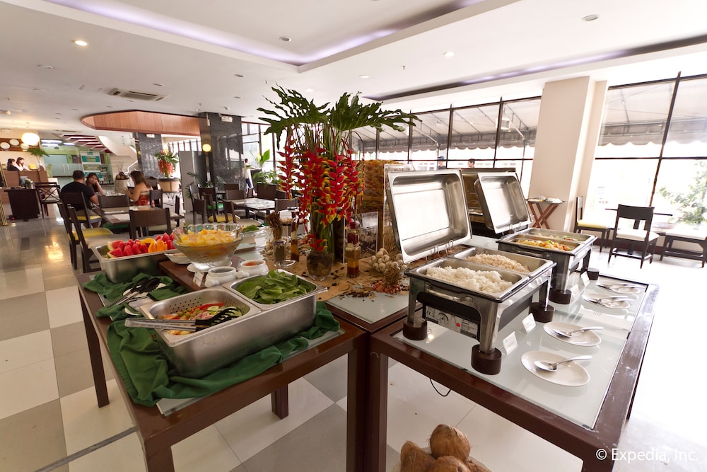 Dohera Hotel 45/69