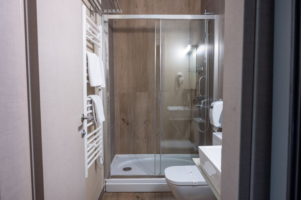 Hotel London B&B 41/44