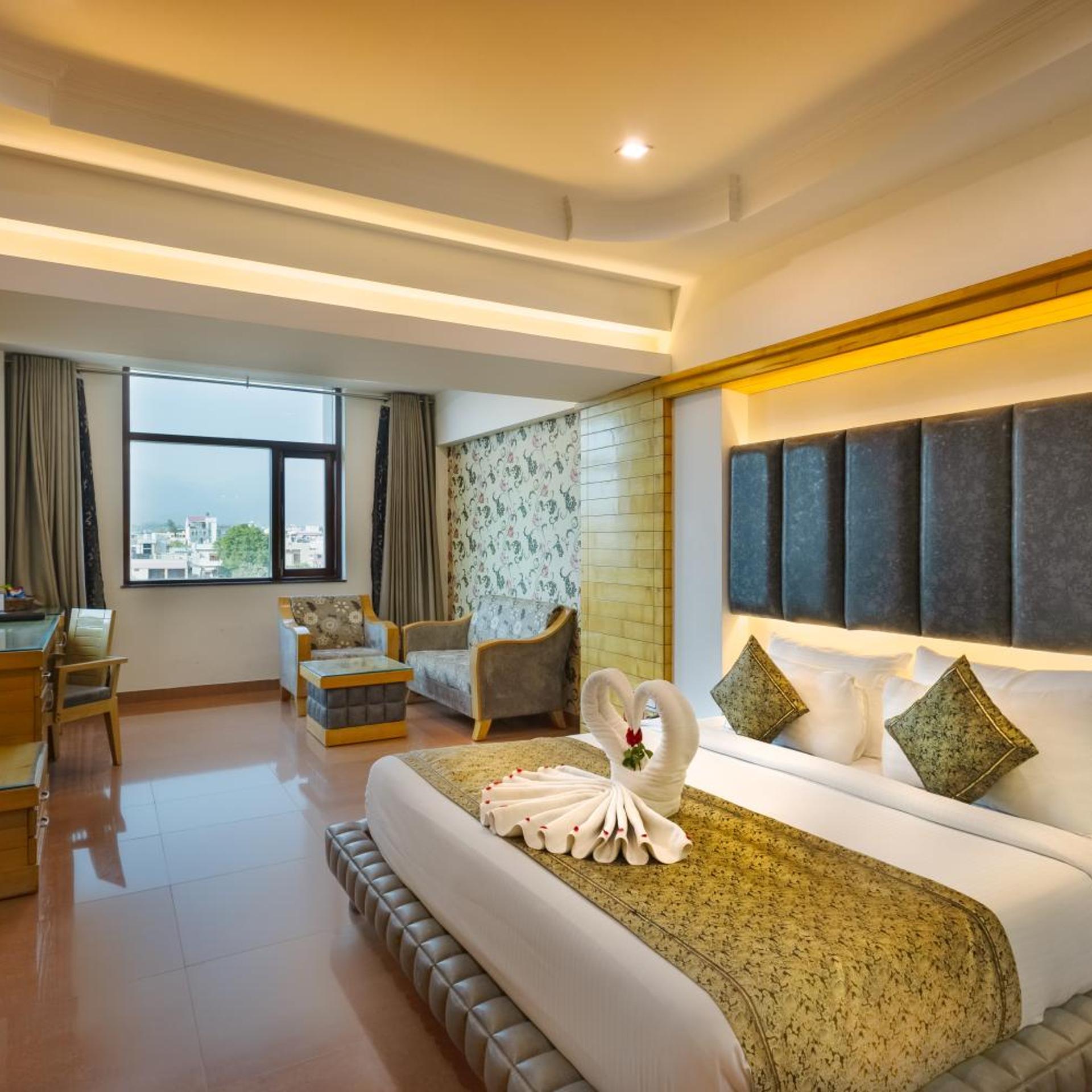 Hotel Saffron Leaf 17/50