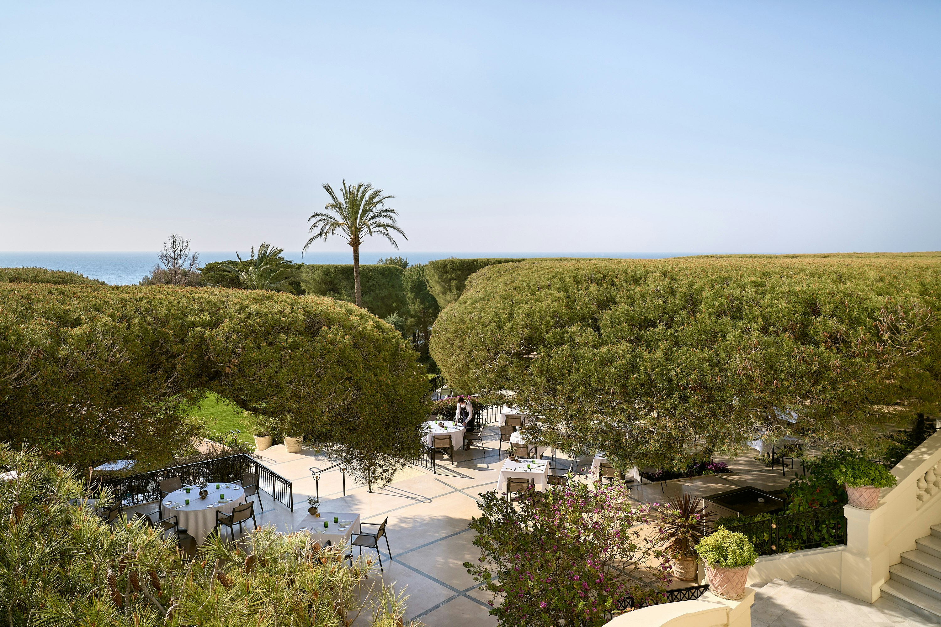 Grand Hotel du Cap-Ferrat, a Four Seasons Hotel 76/85