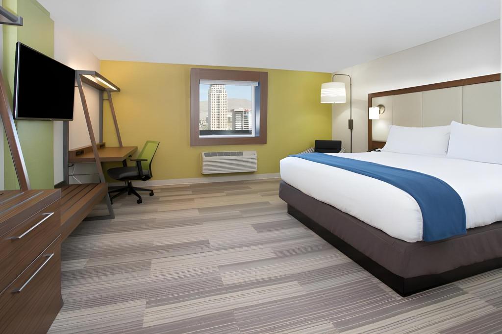 جناح بسريرين كوين، Holiday Inn Express And Suites Plano East 6/10
