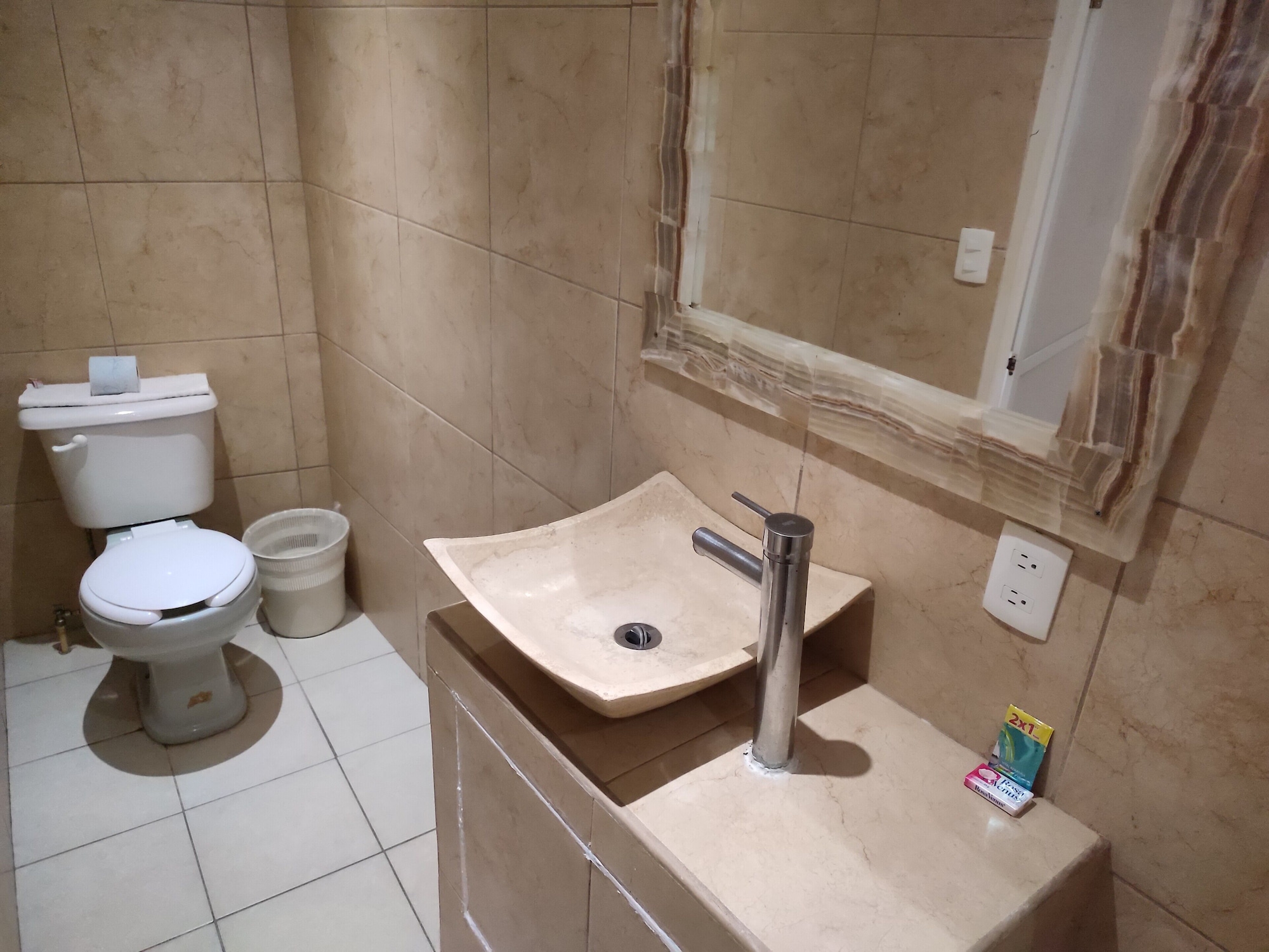 غرفة قياسية بسرير مزدوج، Hotel Ashly 8/10
