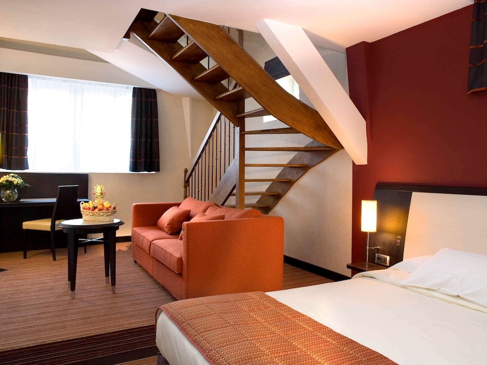 Mercure Le Mans Centre 63/78