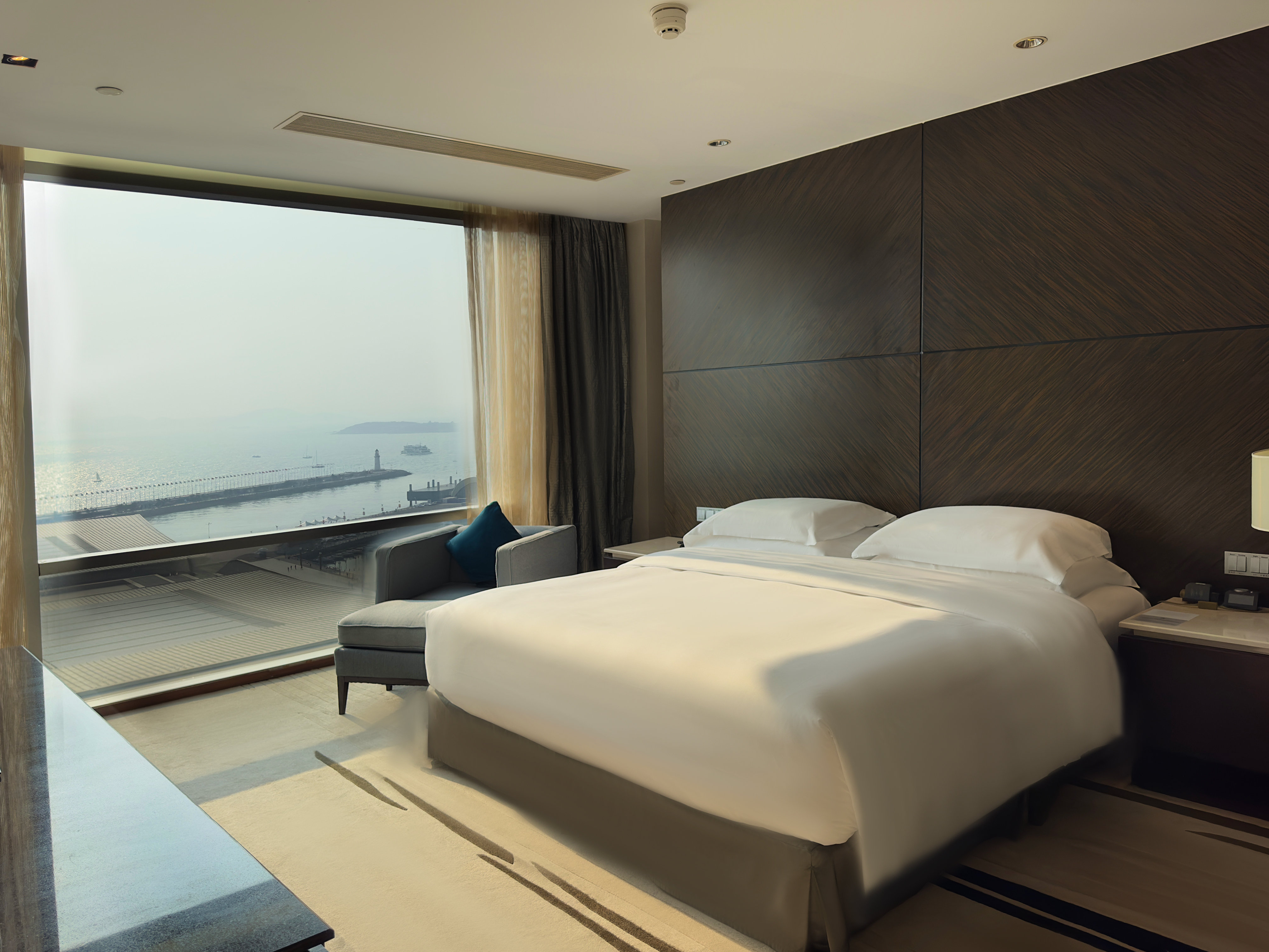 INTERCONTINENTAL QINGDAO 32/79
